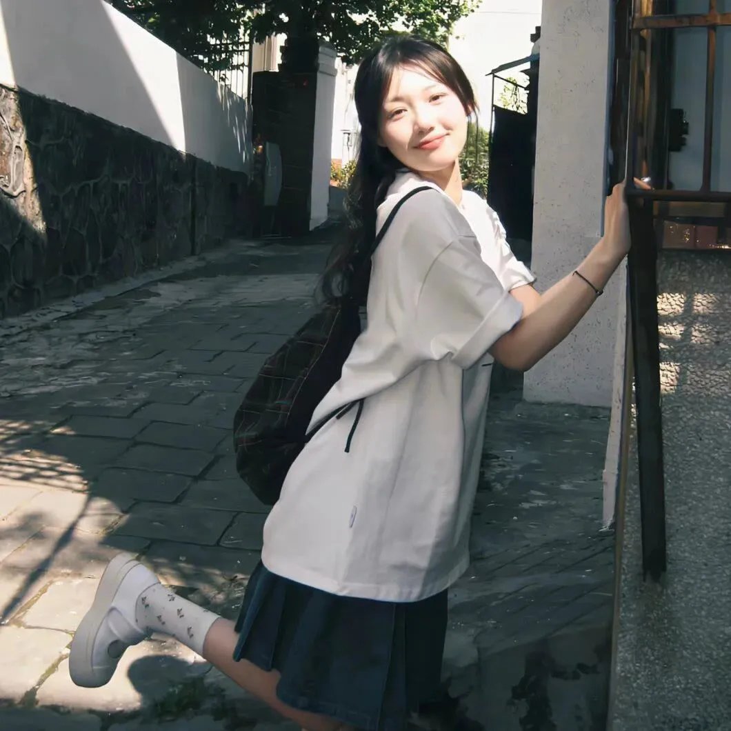 乌龙服务员