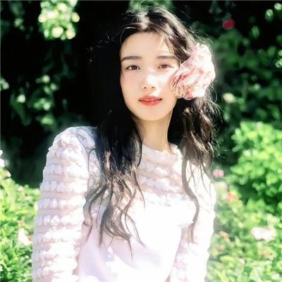 坠雪少女